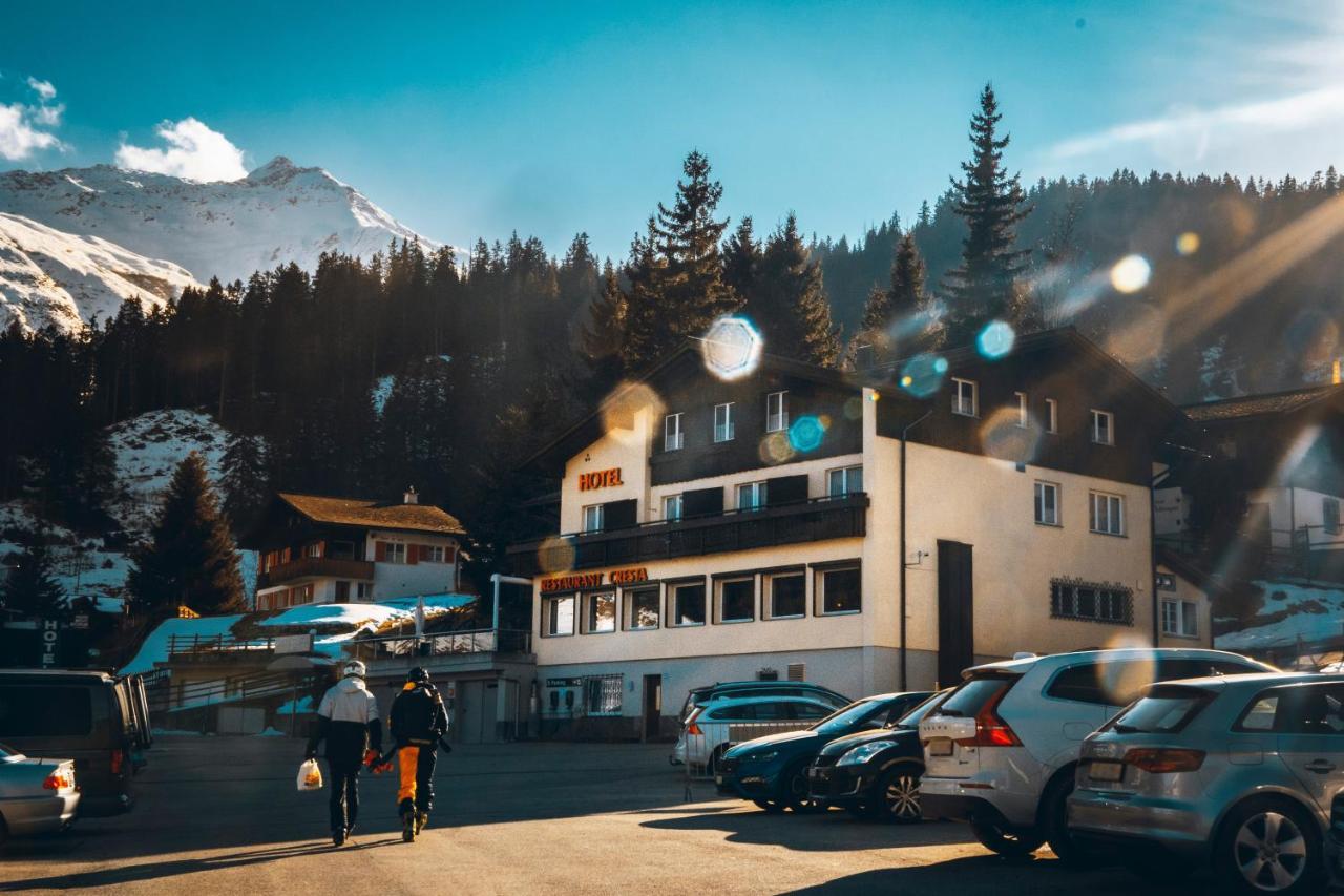 Cresta Sedrun Hotel Bagian luar foto